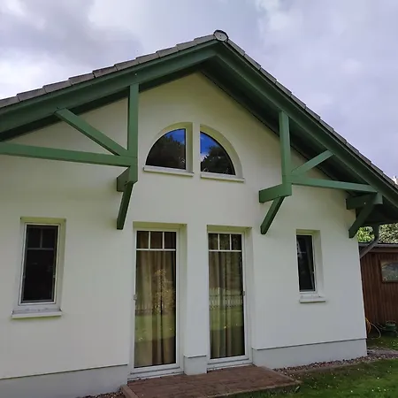 Haus 46, Lindenweg 7 Holiday home Karlshagen