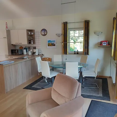 Haus 46, Lindenweg 7 Karlshagen